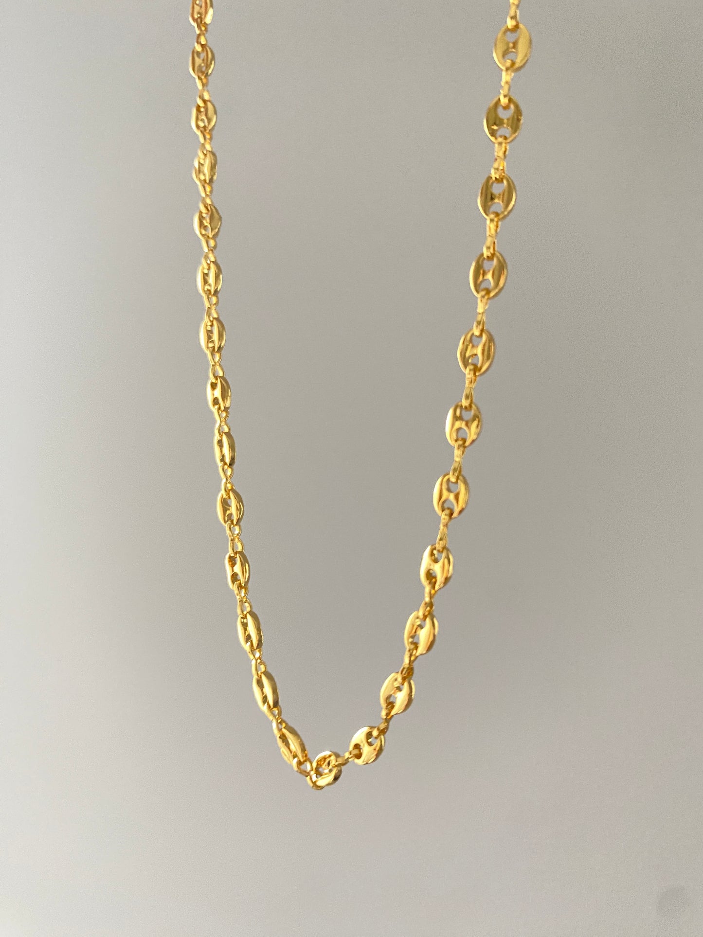 18k Gold Small Puffed Coffee Bean Chain Necklace