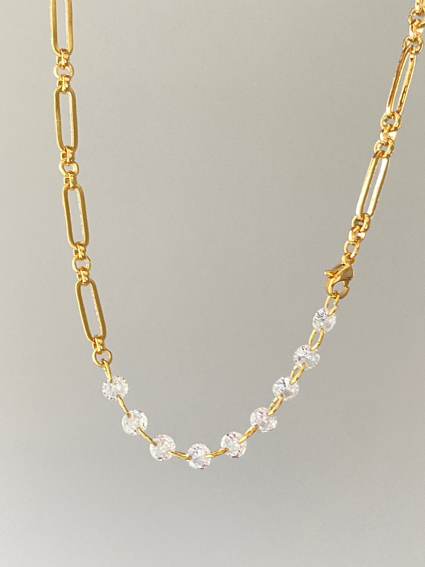 Diamond link necklace