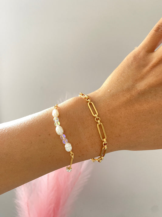 Link chain & Pearl & glass bead bracelet stack