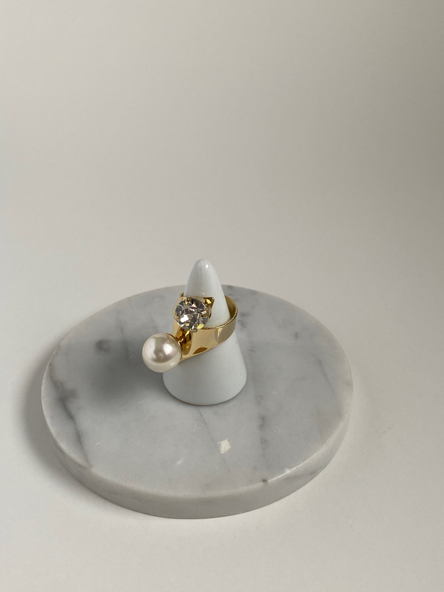 Boba Pearl Diamante Ring - Gold