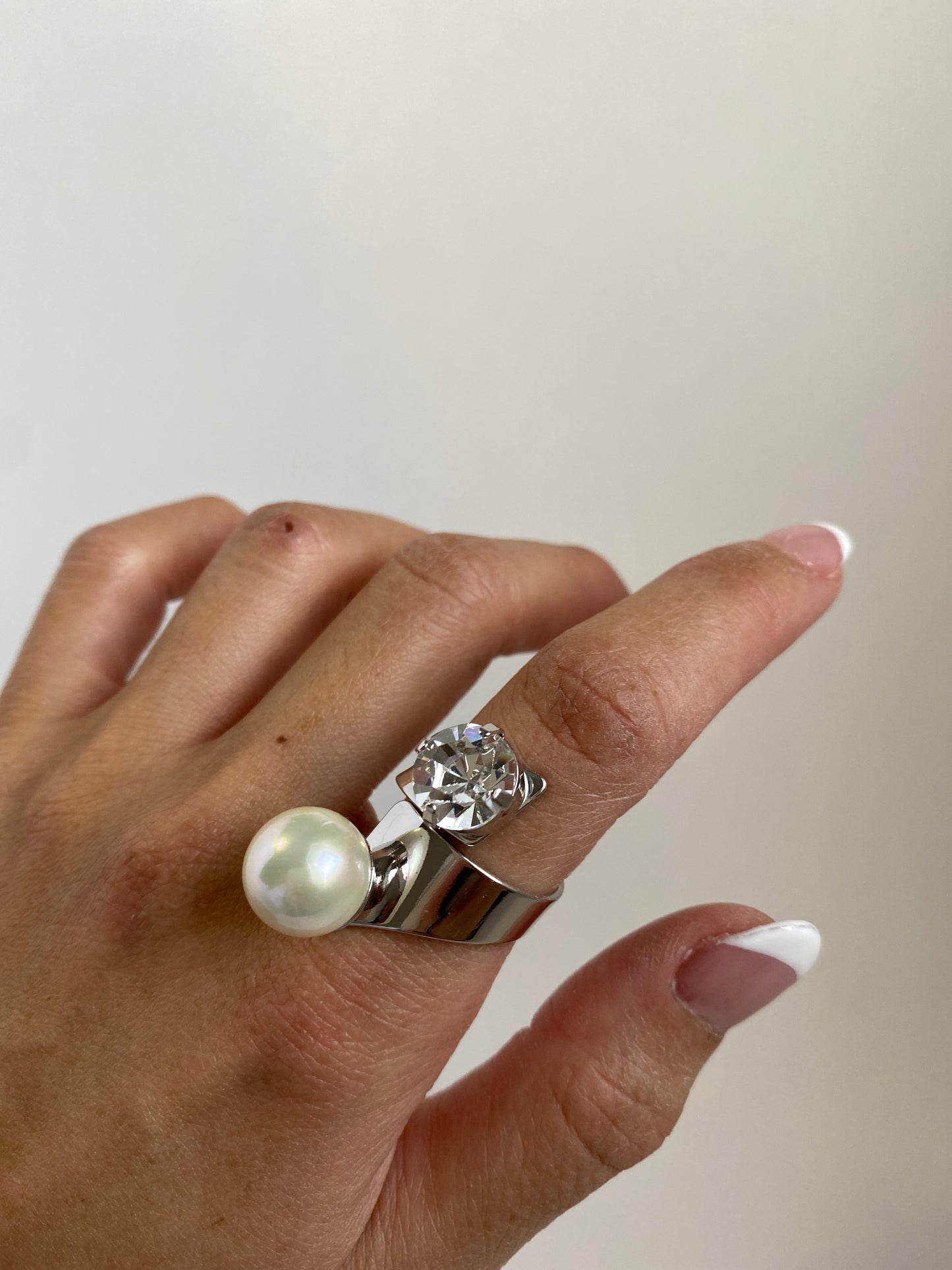 Boba Pearl Diamante Ring - Silver