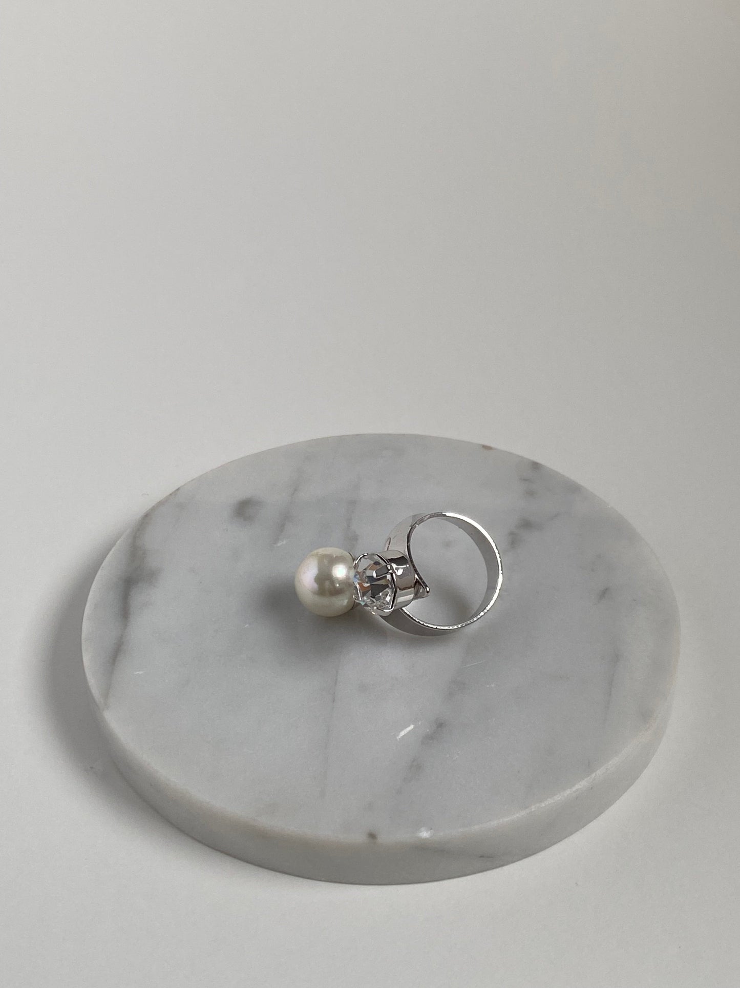 Boba Pearl Diamante Ring - Silver