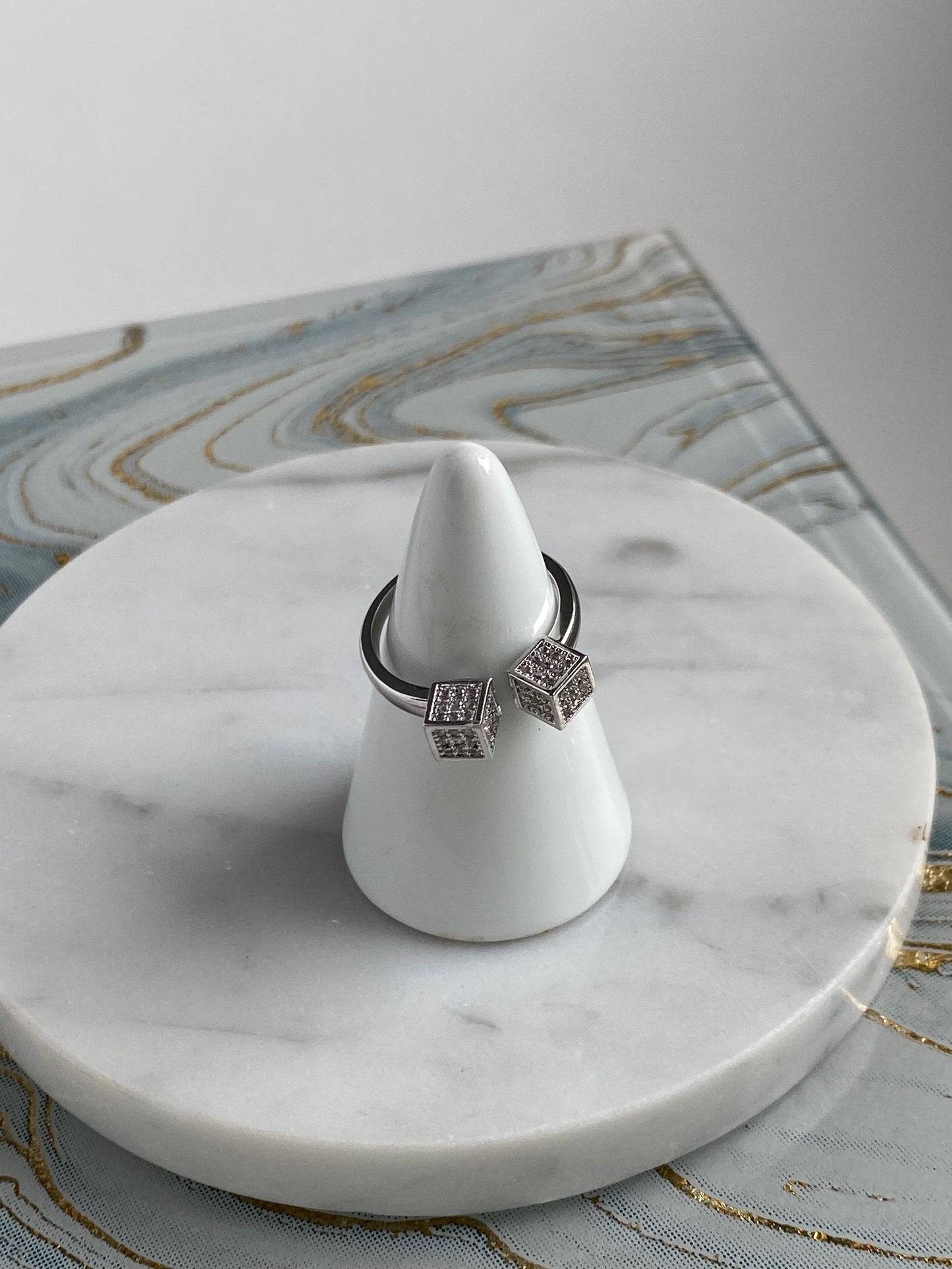 Sparkle cube ring - Silver