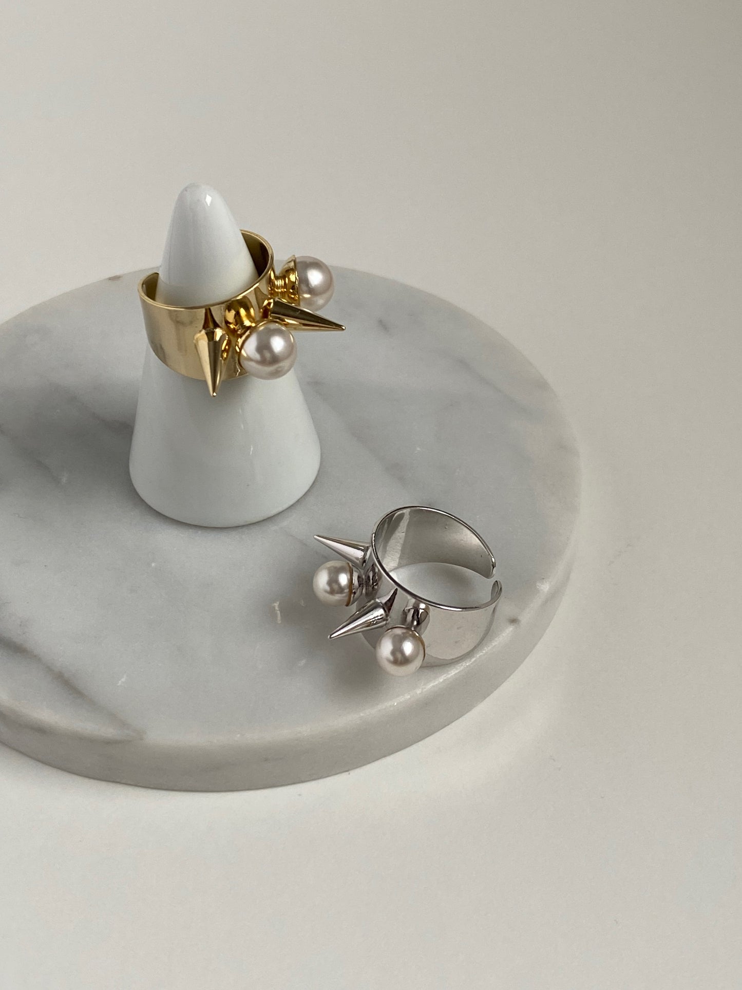 Spike Pearl Ring - Silver