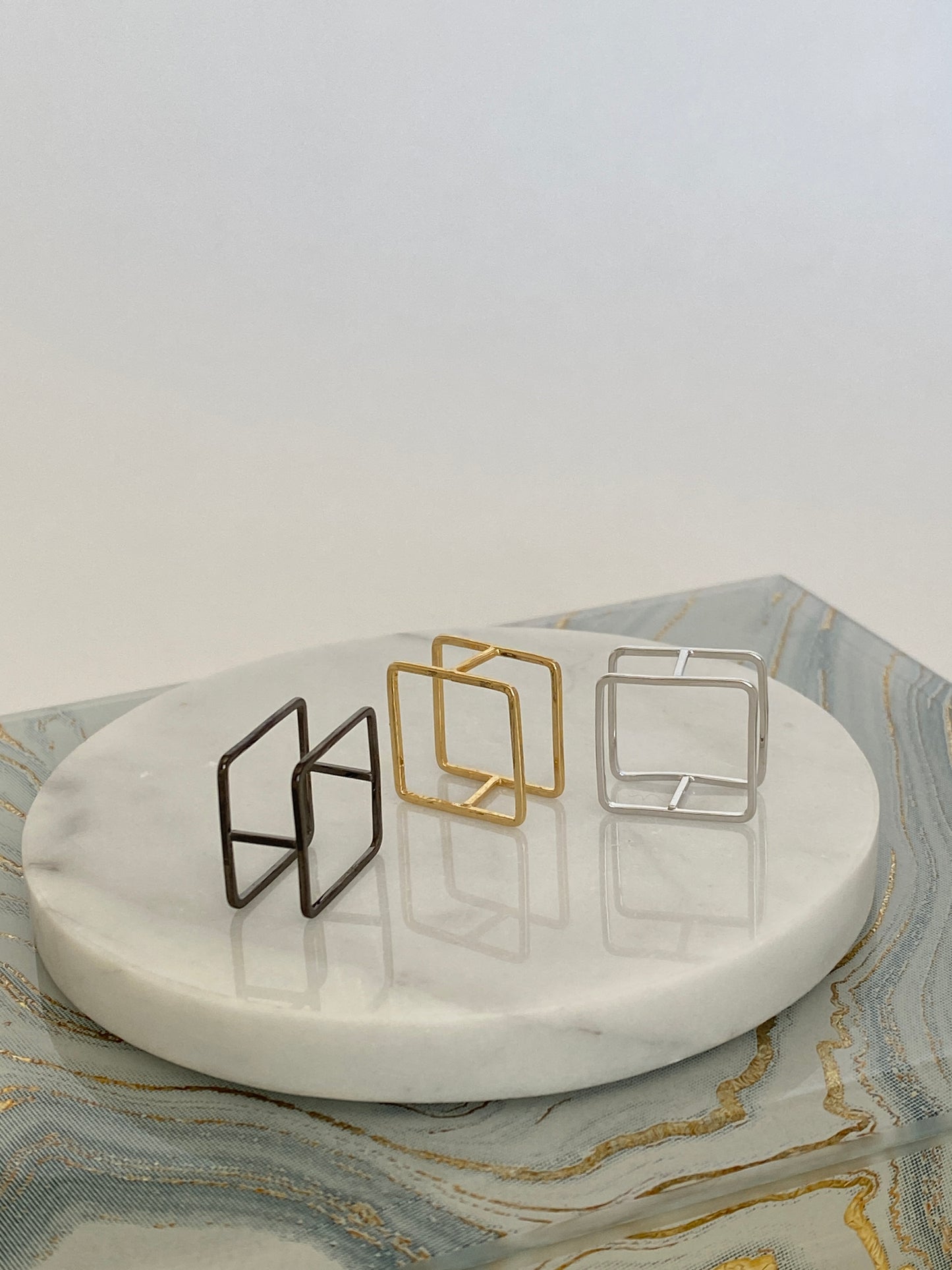 Square Cube Frame Ring - Gold