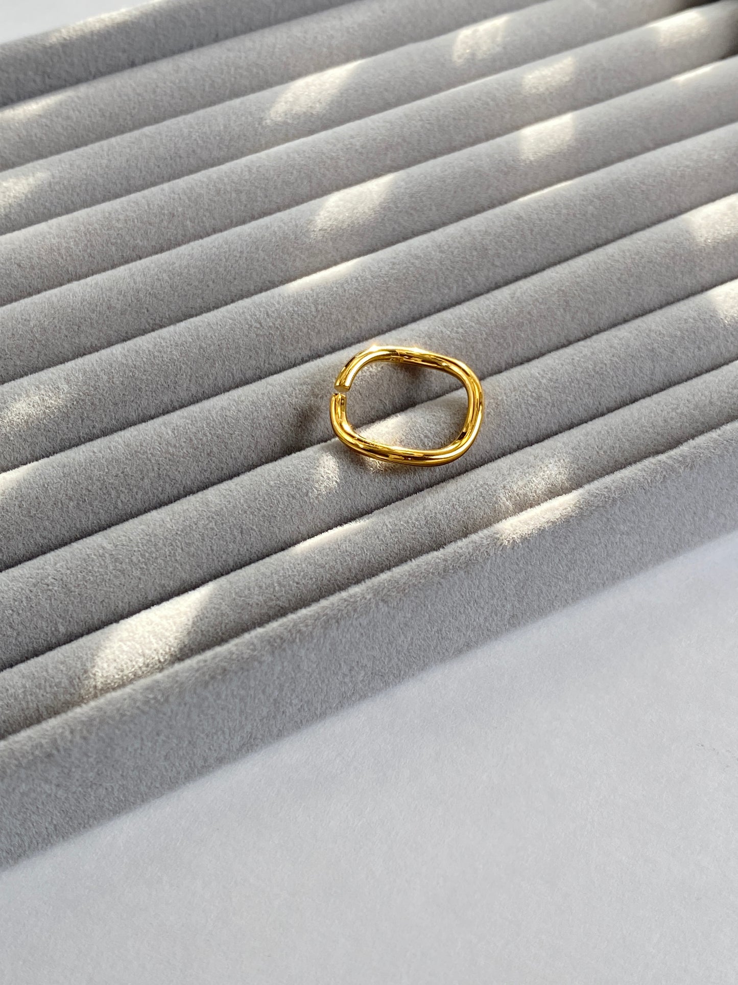 Wavy Open Ring