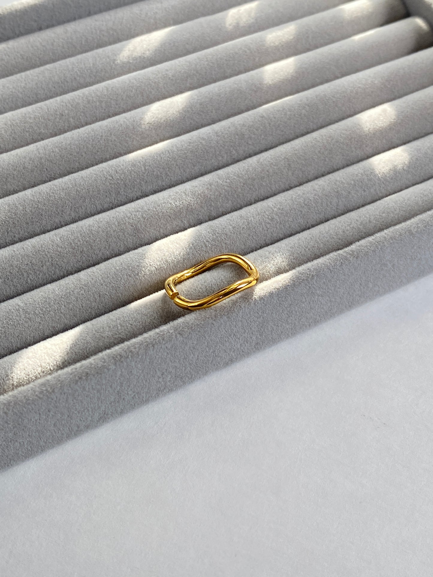 Wavy Open Ring